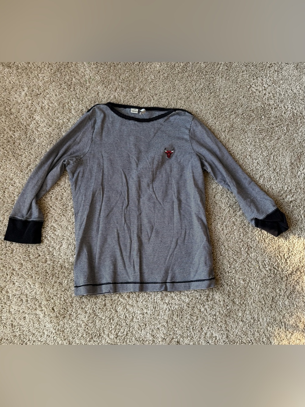 Cutter & Buck women’s Striped 3/4th Sleeve Chicago Bulls tee